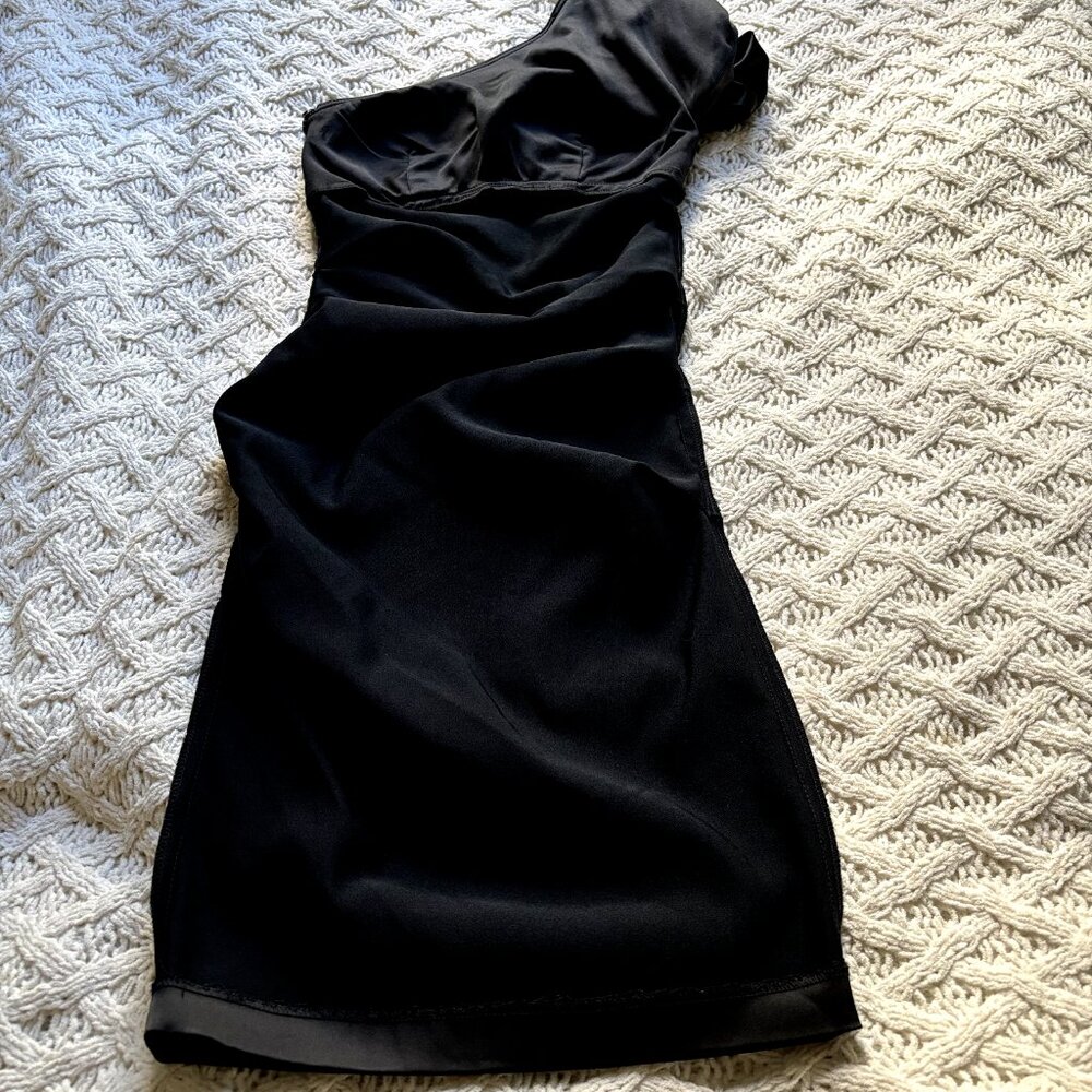 Cache Black Satin One-shoulder Bodycon Size 2 Women's Stretchy Party Dress‎ - Picture 3 of 15